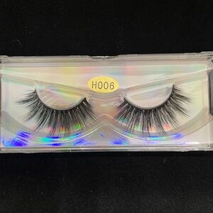 Lashes (H006)